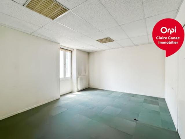 Vente Appartement 1 pièce 215 m2 Castres