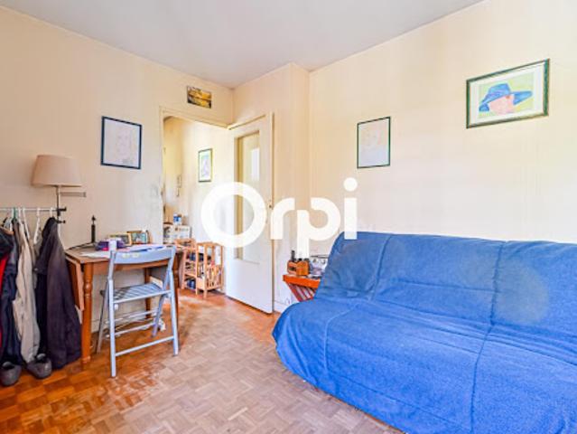 Vente Appartement 1 pièce 21.8 m2 Paris 11ème