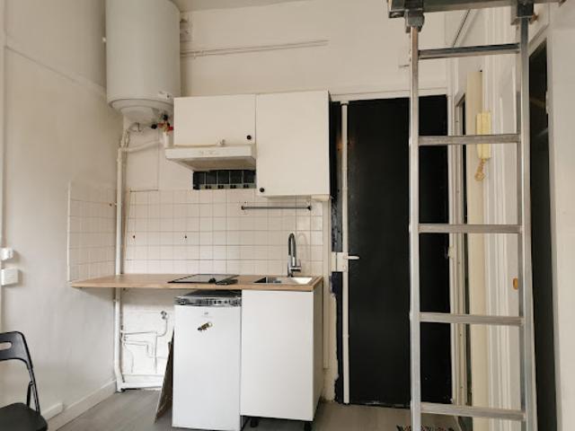 Vente Appartement 1 pièce 21.6 m2 Issy les Moulineaux
