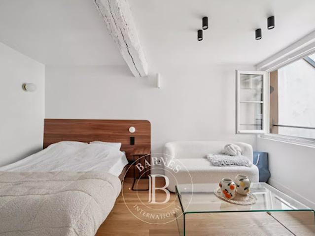 Vente Appartement 1 pièce 21.77 m2 Paris 7ème