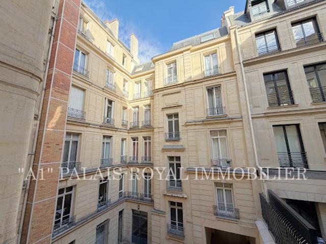 Vente Appartement 1 pièce 21.87 m2 Paris 8ème