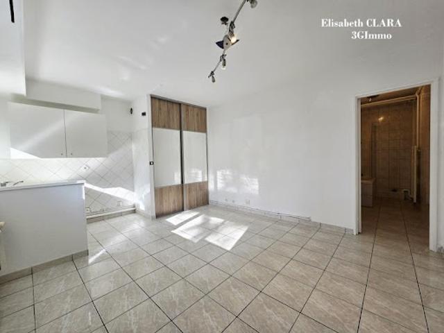 Vente Appartement 1 pièce 21.89 m2 Yerres