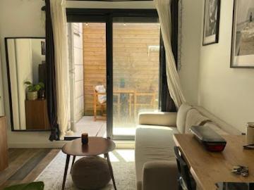 Vente Appartement 1 pièce 21.98 m2 Bordeaux