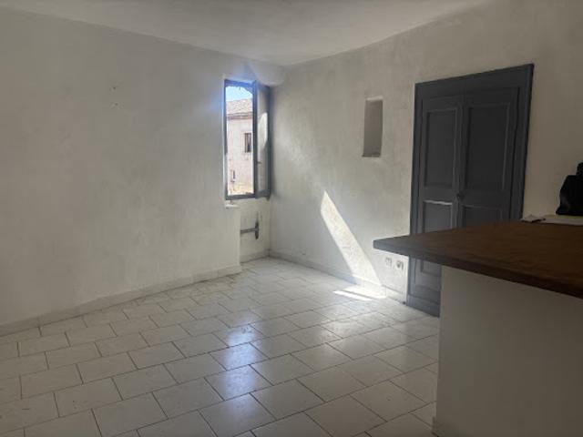 Vente Appartement 1 pièce 22 m2 Saint Quentin la Poterie