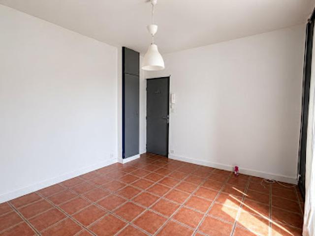 Vente Appartement 1 pièce 22.31 m2 Etampes