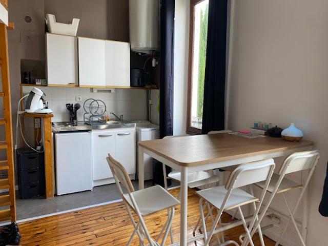 Vente Appartement 1 pièce 23 m2 Lyon 3ème