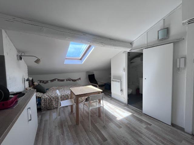 Vente Appartement 1 pièce 23 m2 Saint Etienne