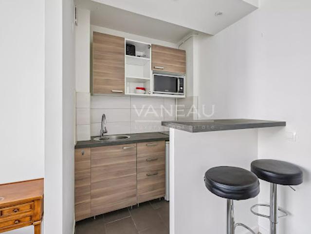 Vente Appartement 1 pièce 23.01 m2 Paris 15ème