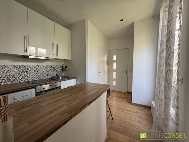 Vente Appartement 1 pièce 23.35 m2 Chatenay malabry