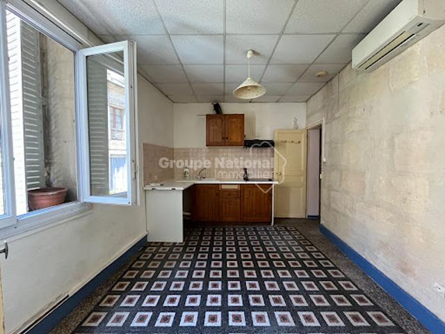 Vente Appartement 1 pièce 23.77 m2 Arles