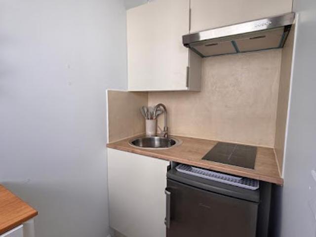 Vente Appartement 1 pièce 23.79 m2 Royan