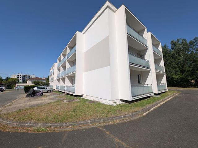 Vente Appartement 1 pièce 23.9 m2 Talence
