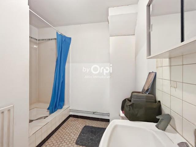 Vente Appartement 1 pièce 37.75 m2 Montluçon