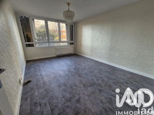Vente Appartement 1 pièce 38 m2 Aubervilliers