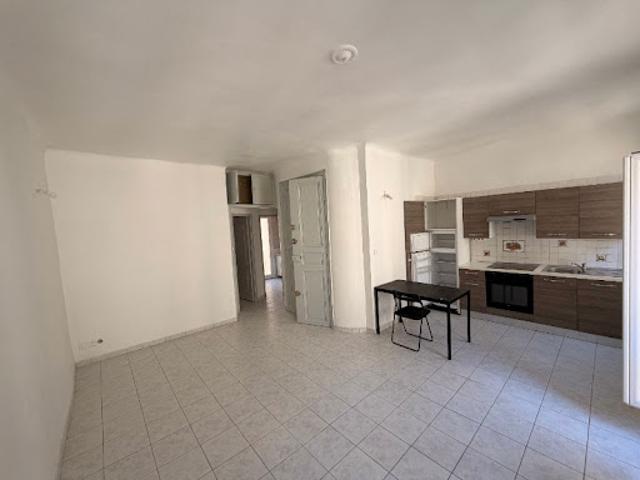 Vente Appartement 1 pièce 38.34 m2 Marseille 1er