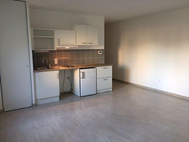 Vente Appartement 1 pièce 38.9 m2 Avignon