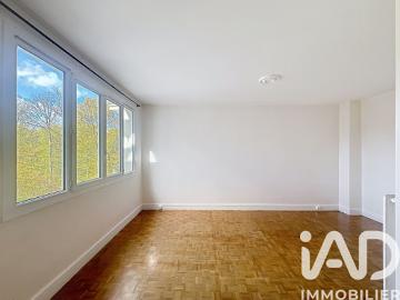 Vente Appartement 1 pièce 30 m2 Ozoir la ferriere