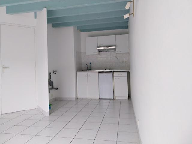 Vente Appartement 1 pièce 30 m2 Evron