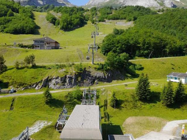 Vente Appartement 1 pièce 30 m2 Eaux Bonnes