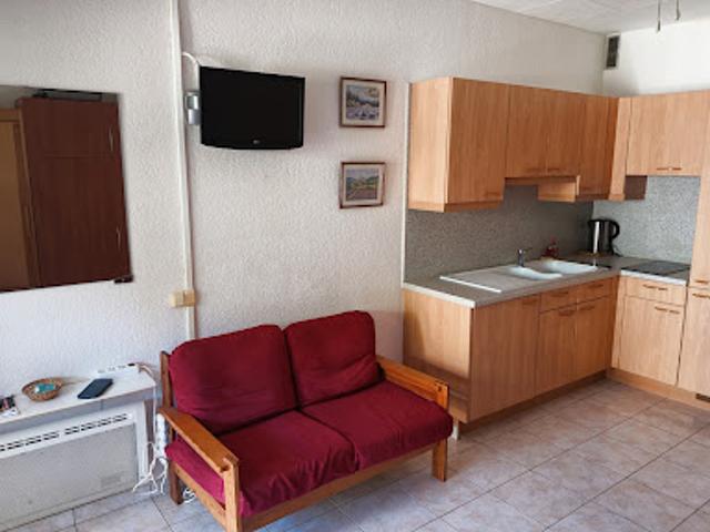 Vente Appartement 1 pièce 30 m2 Hyeres
