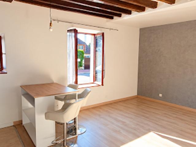 Vente Appartement 1 pièce 30 m2 Les Essarts le Roi