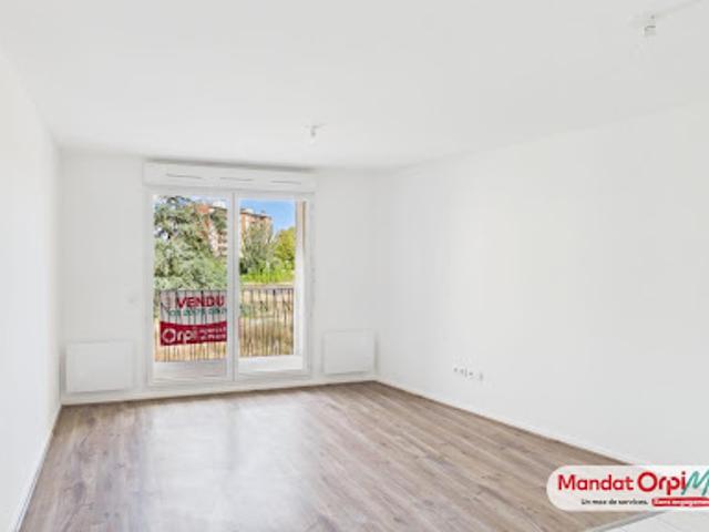 Vente Appartement 1 pièce 30 m2 Reims