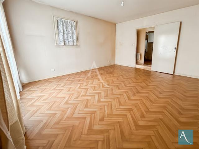 Vente Appartement 1 pièce 30.03 m2 Etrechy