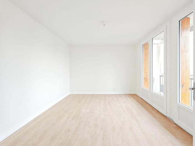 Vente Appartement 1 pièce 30.13 m2 Aurillac