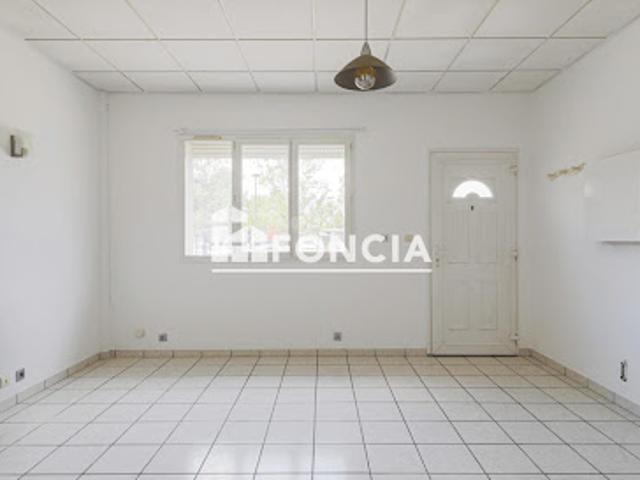 Vente Appartement 1 pièce 30.2 m2 Saint martin d'heres