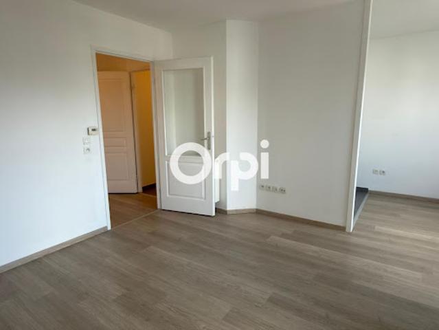Vente Appartement 1 pièce 30.38 m2 Saint André lez Lille