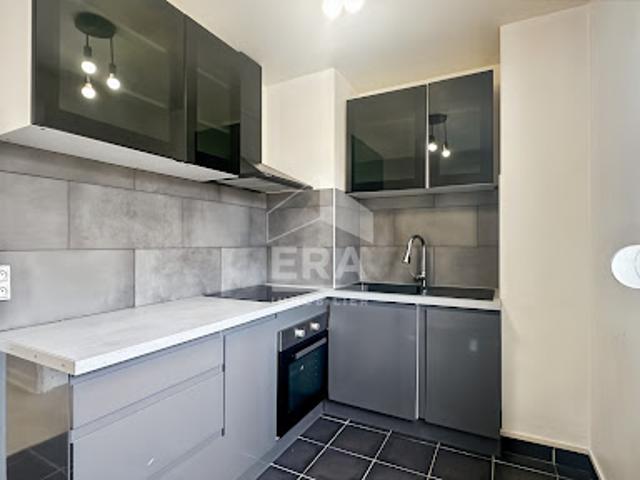 Vente Appartement 1 pièce 30.52 m2 Reims