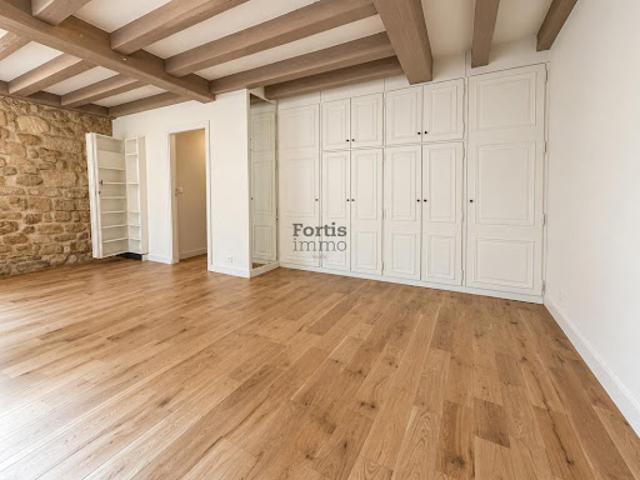 Vente Appartement 1 pièce 30.63 m2 Paris 4ème