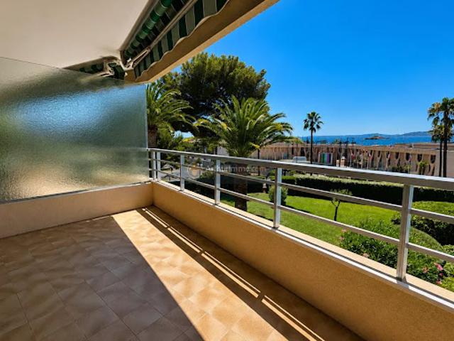 Vente Appartement 1 pièce 30.76 m2 Saint raphael