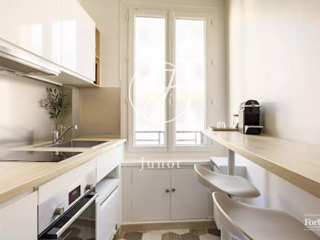 Vente Appartement 1 pièce 30.87 m2 Paris 7ème