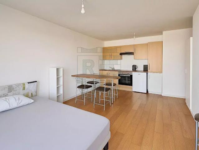 Vente Appartement 1 pièce 31 m2 Marseille 4ème