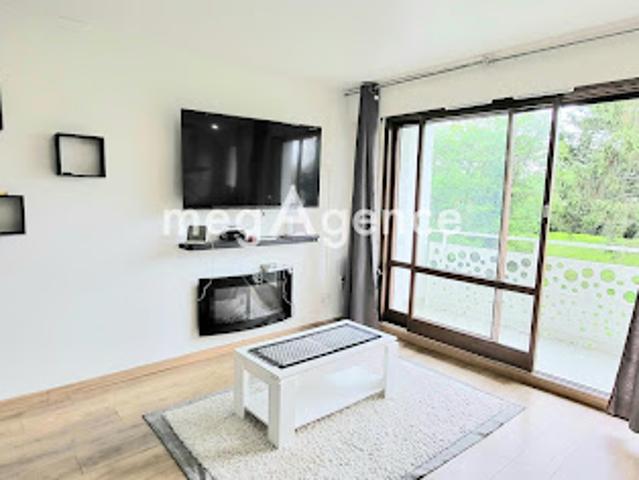 Vente Appartement 1 pièce 31 m2 Combs la Ville