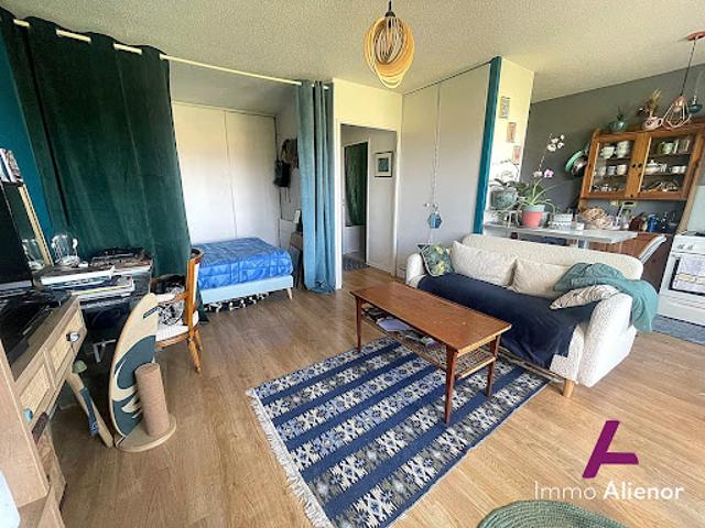 Vente Appartement 1 pièce 31 m2 Le Bouscat