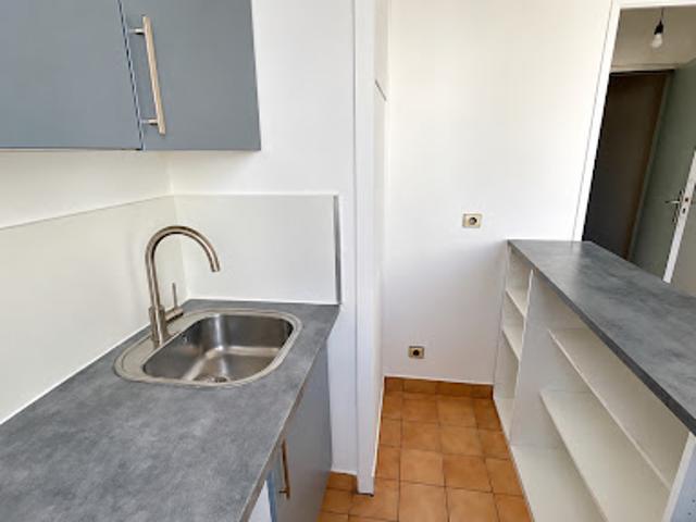 Vente Appartement 1 pièce 31 m2 Le Chesnay Rocquencourt