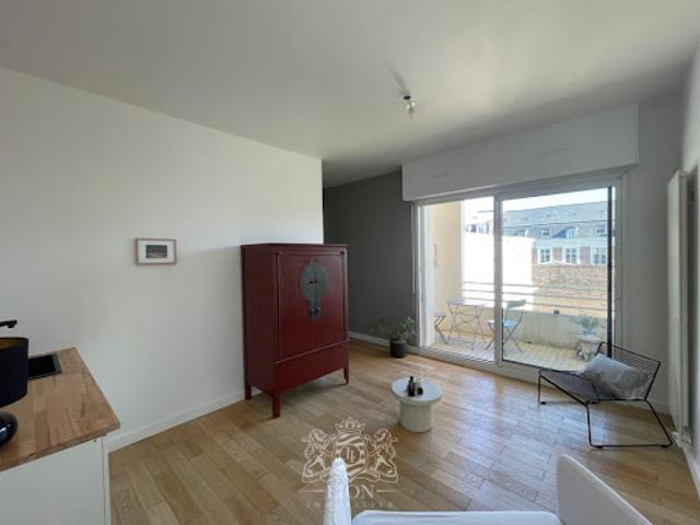Vente Appartement 1 pièce 31 m2 Lille