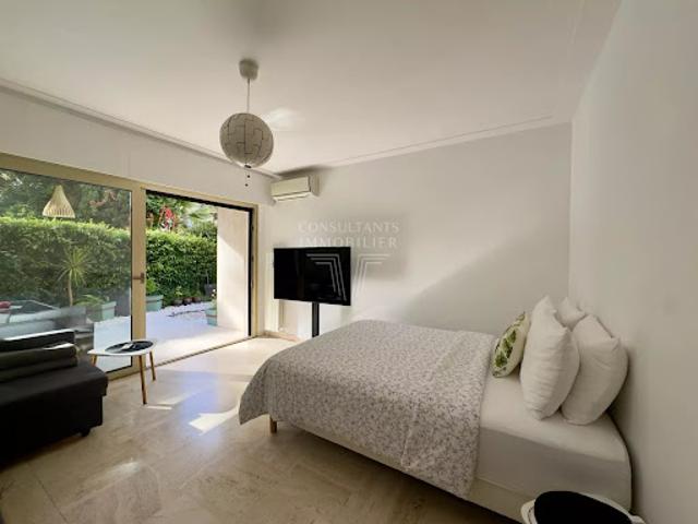 Vente Appartement 1 pièce 31.3 m2 Cannes