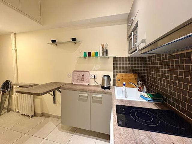 Vente Appartement 1 pièce 31.52 m2 Paris 18ème