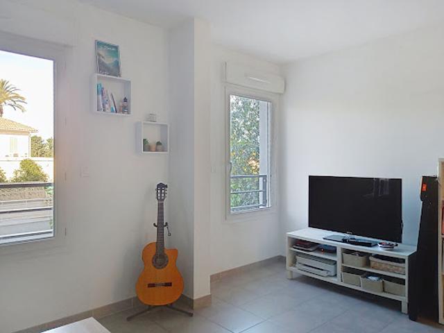 Vente Appartement 1 pièce 31.88 m2 Toulon