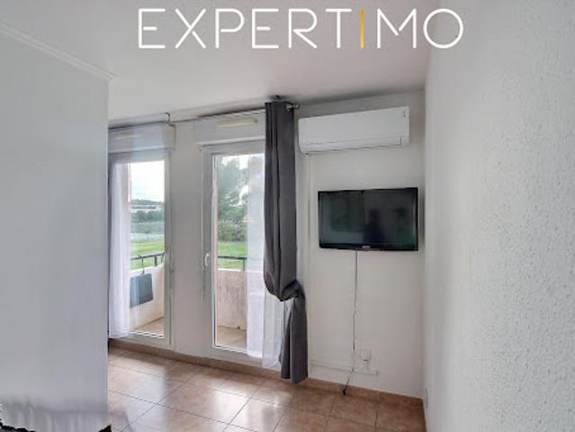 Vente Appartement 1 pièce 31.9 m2 Trets