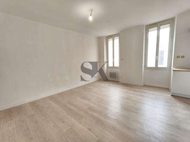 Vente Appartement 1 pièce 32 m2 Marseille 4ème
