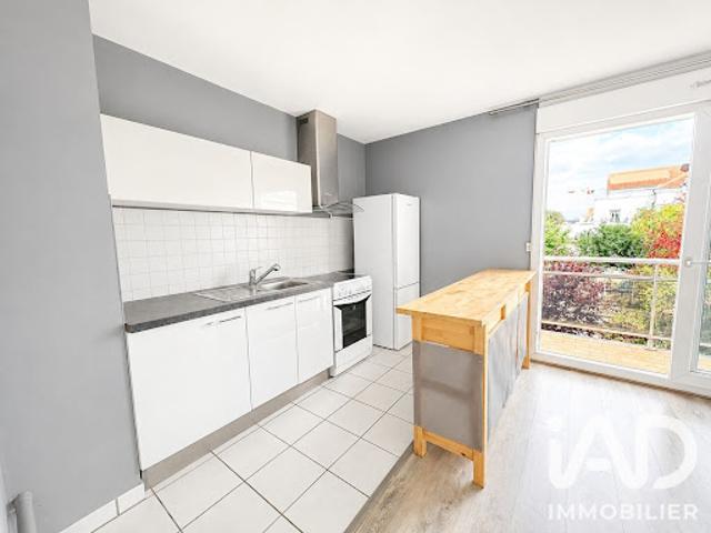 Vente Appartement 1 pièce 32 m2 Ozoir la ferriere