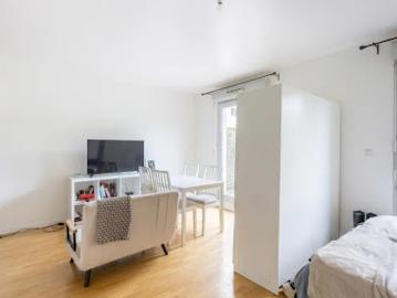 Vente Appartement 1 pièce 32 m2 Carrières sous Poissy