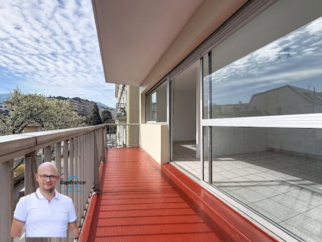 Vente Appartement 1 pièce 32 m2 Chambery