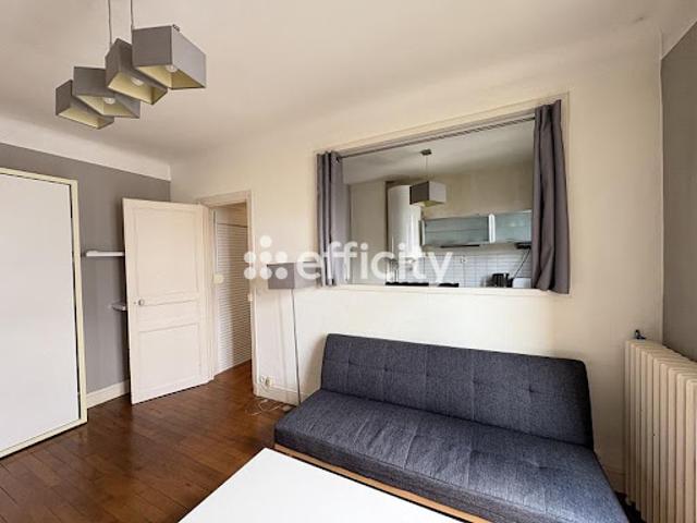 Vente Appartement 1 pièce 32 m2 Courbevoie