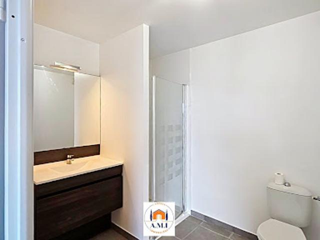 Vente Appartement 1 pièce 32 m2 Saint bres