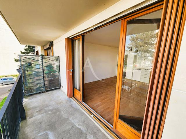 Vente Appartement 1 pièce 32.41 m2 Fresnes
